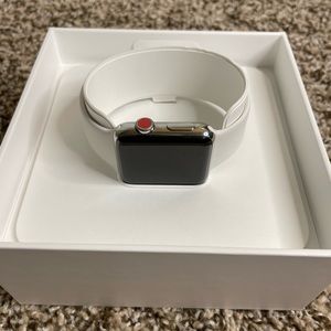 Apple Watch Series 3 42mm Stainless Steel Body with White Band